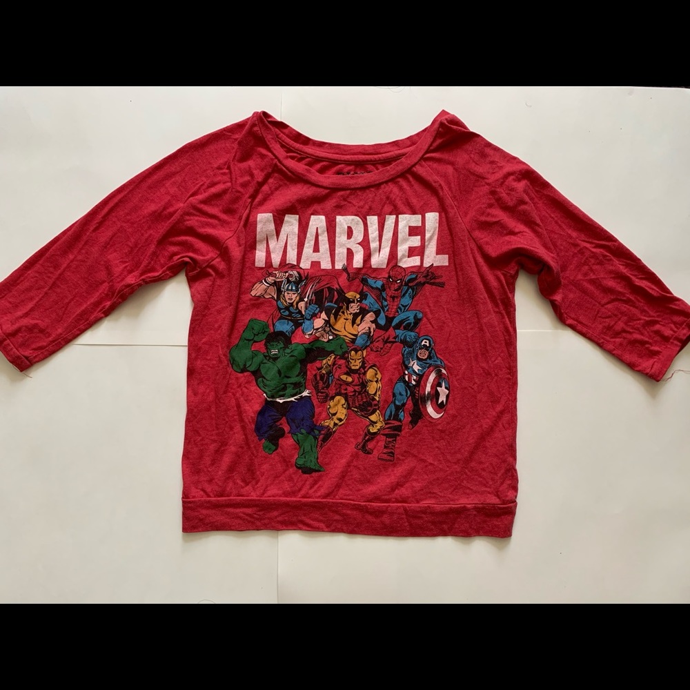 Marvel Graphic 3/4 Sleeve Top